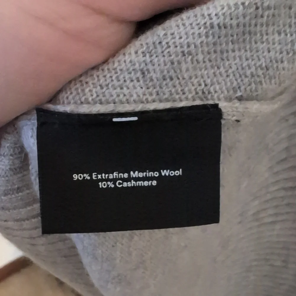 Summersalt Light Gray Extra Fine Merino Wool & Cashmere Sweater Size Medium